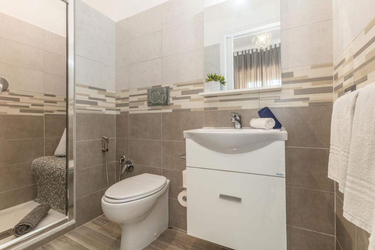 Scirocco Rooms Civitavecchia Dış mekan fotoğraf