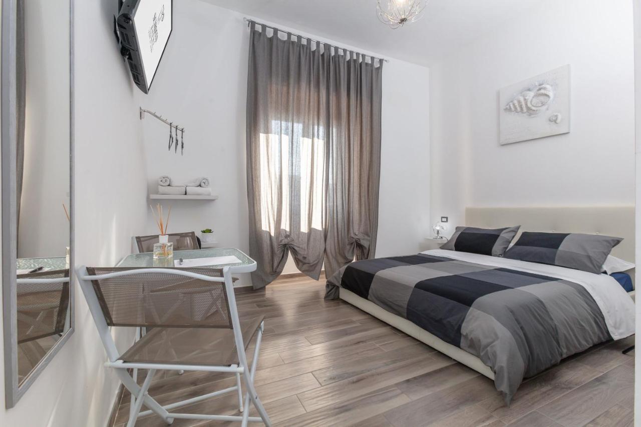 Scirocco Rooms Civitavecchia Dış mekan fotoğraf
